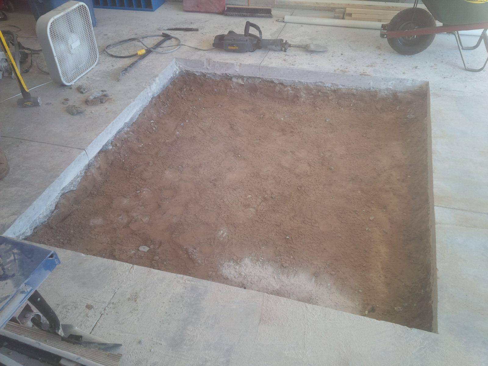 Floor2.jpg