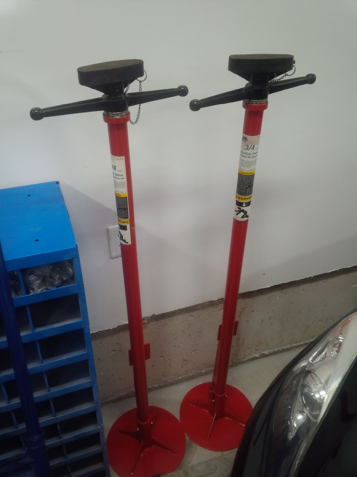 hoist%20stands.jpg
